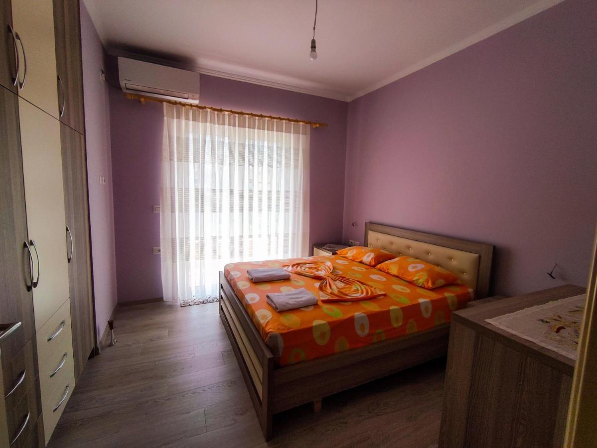Cheerful 2 Bedroom Villa With Free Parking. Гирокастра Экстерьер фото